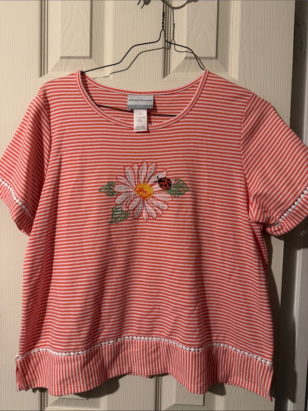 #133 Alfred Dunner Coral White Striped Daisy Embroidered Ladybug Tee